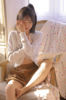 李彩宁